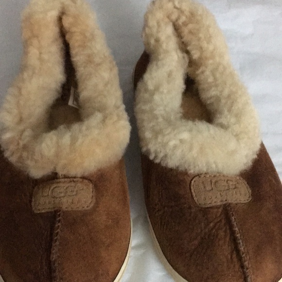 UGG SIZE 6 brown Tan use been wash - Picture 3 of 9